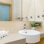 Apartment Unique With Air Conditioning Sauna And Swimming Pool By Renters *