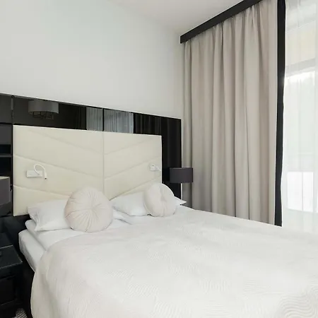 Unique With Air Conditioning Sauna And Swimming Pool By Renters Διαμέρισμα Kołobrzeg
